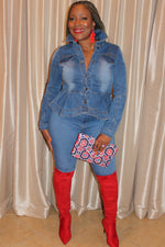 Load image into Gallery viewer, FLARE ME UP WITH PEPLUM JACKET
